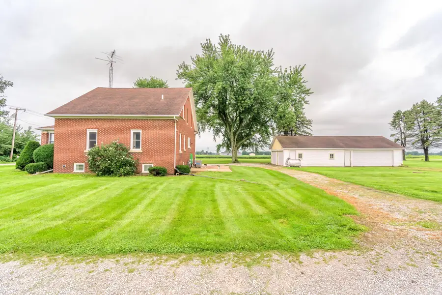 502 S 250 W, Valparaiso, IN 46385 - #3