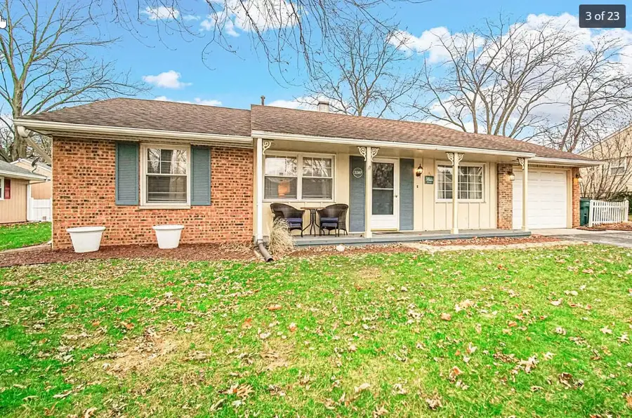 2207 Fernhill Drive, Valparaiso, IN 46385 - #2
