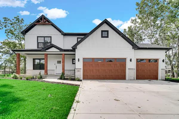 702 Ketill Court, Crown Point, IN 46307