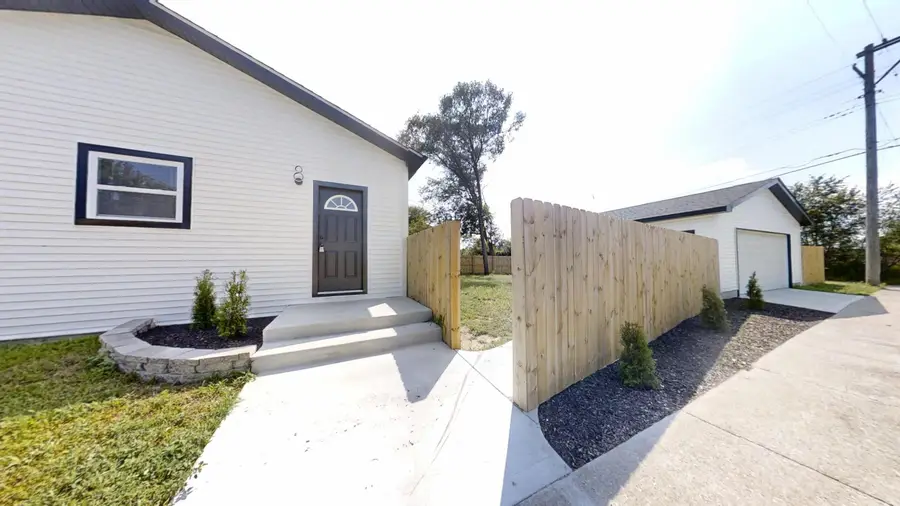 1333 W 21st Avenue, Gary, IN 46407 - #2