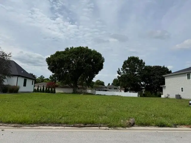 8232 Castle Drive, Munster, IN 46321 - #2