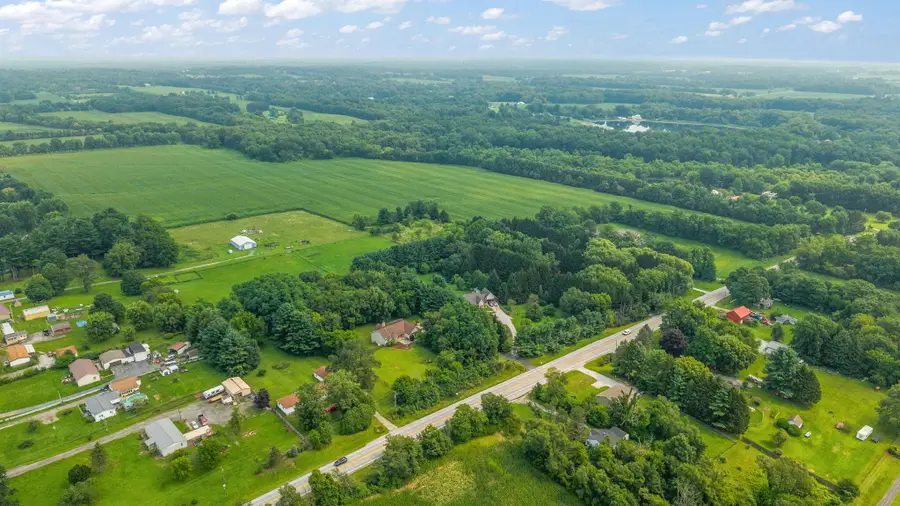 639 E Us Highway 6, Westville, IN 46391 - #3