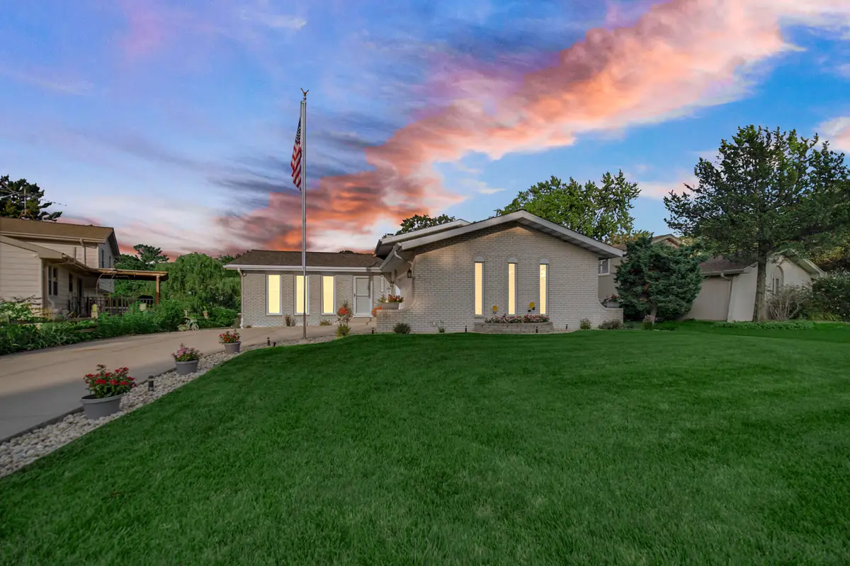 8569 Mathews Street, Crown Point, IN 46307 - #1