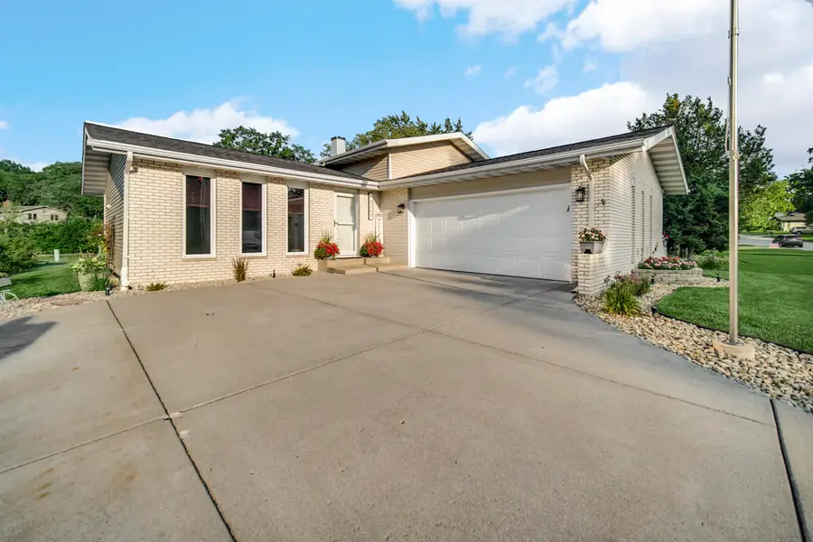 8569 Mathews Street, Crown Point, IN 46307 - #3