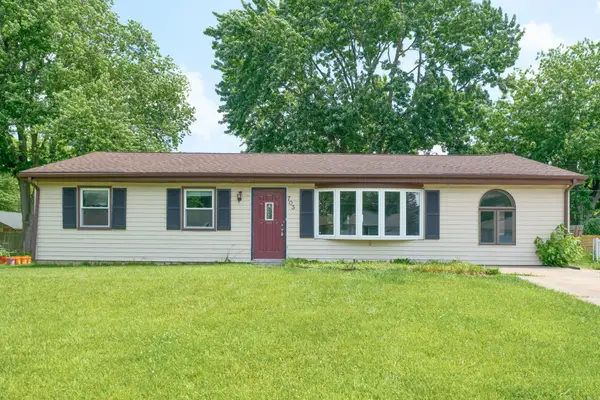 703 Dearborn Road, Valparaiso, IN 46385
