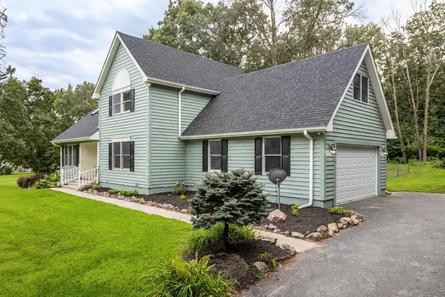 9710 W Rustic Drive, Demotte, IN 46310 - #3