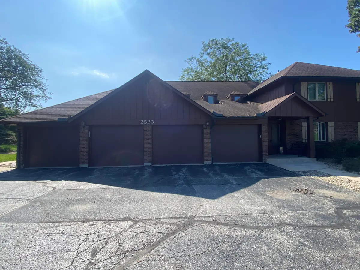 2523 E Lakeshore Drive #C-17, Crown Point, IN 46307 - #1