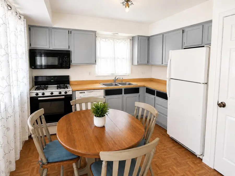 1927 Springvale Drive, Crown Point, IN 46307 - #2