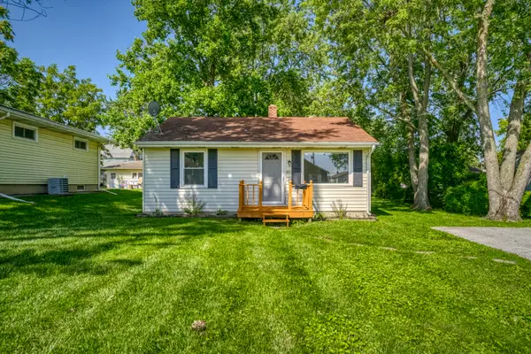 521 Sheridan Street, Crown Point, IN 46307