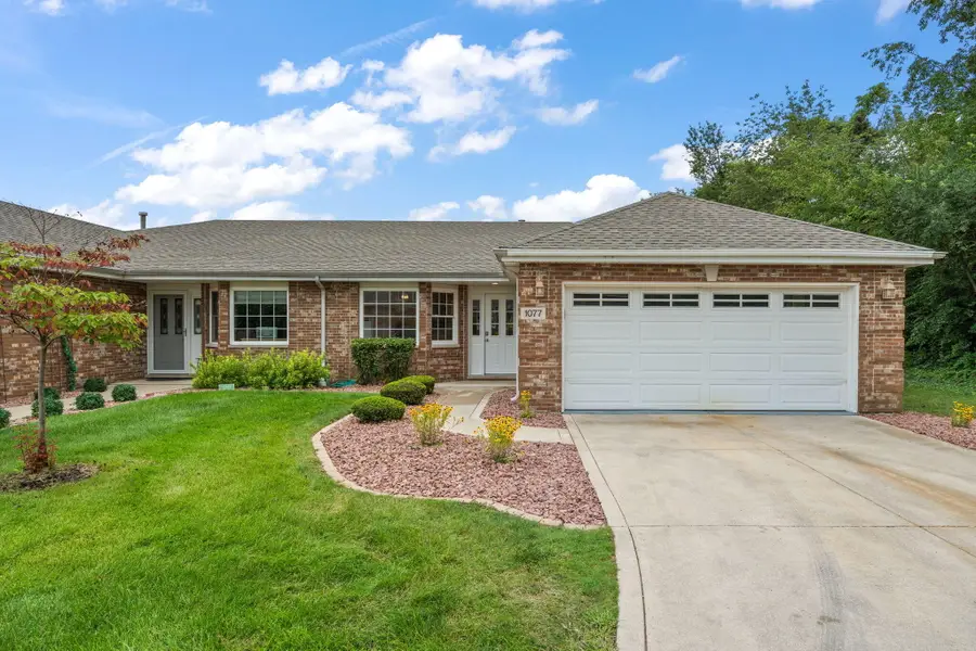 1077 Freedom Circle S, Crown Point, IN 46307 - #2