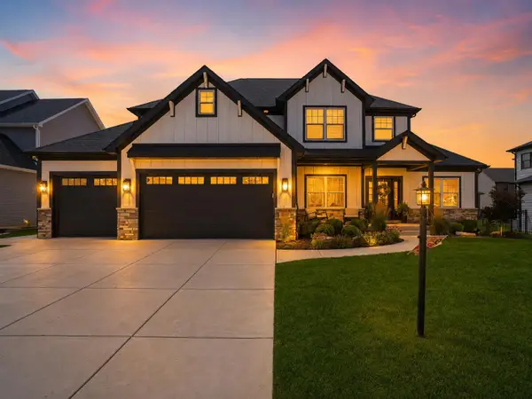 2047 Louis Drive, Crown Point, IN 46307