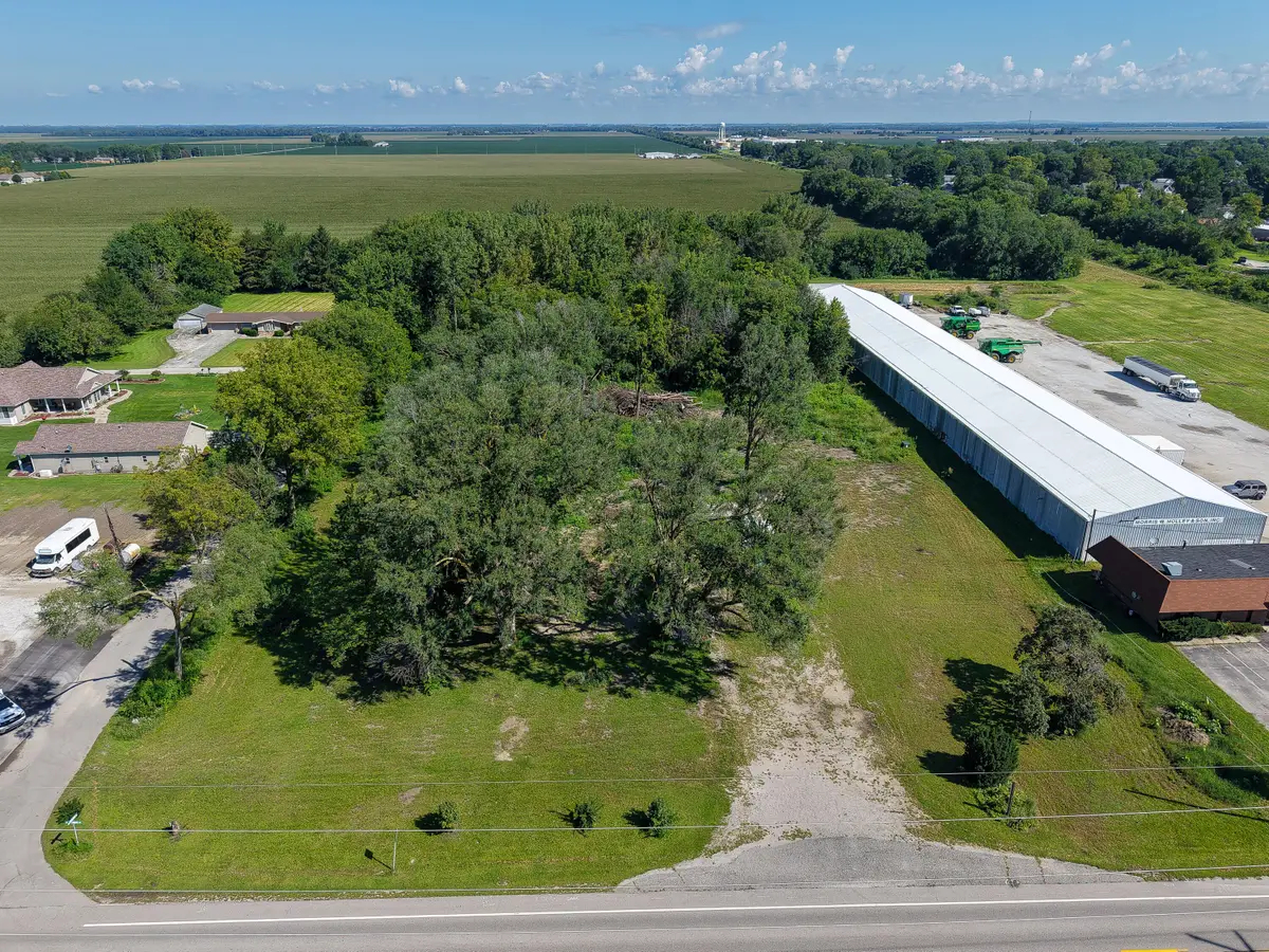 206 W Seymour Street, Kentland, IN 47951 - #1