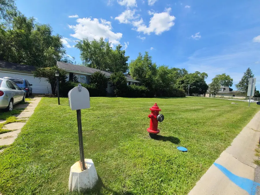 7929 Whitcomb Street, Merrillville, IN 46410 - #2