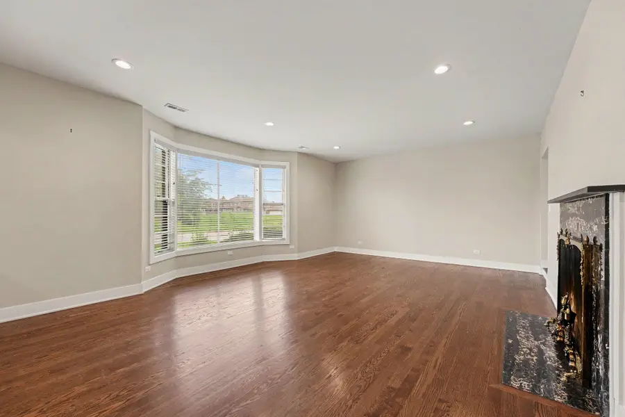 462 Cleveland Street, Gary, IN 46404 - #3