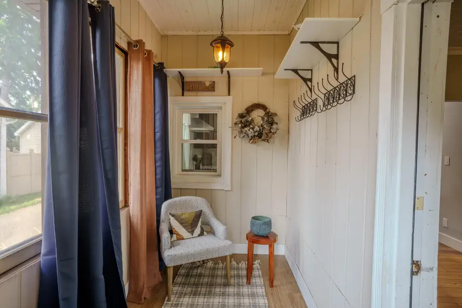 405 E Chicago Street, Valparaiso, IN 46383 - #3