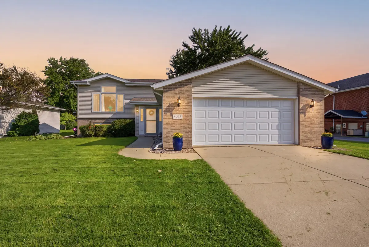 3925 Bayberry Lane, Highland, IN 46322 - #1