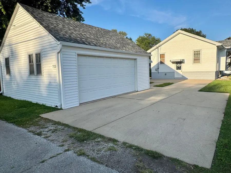 7132 Alexander Avenue, Hammond, IN 46323 - #2