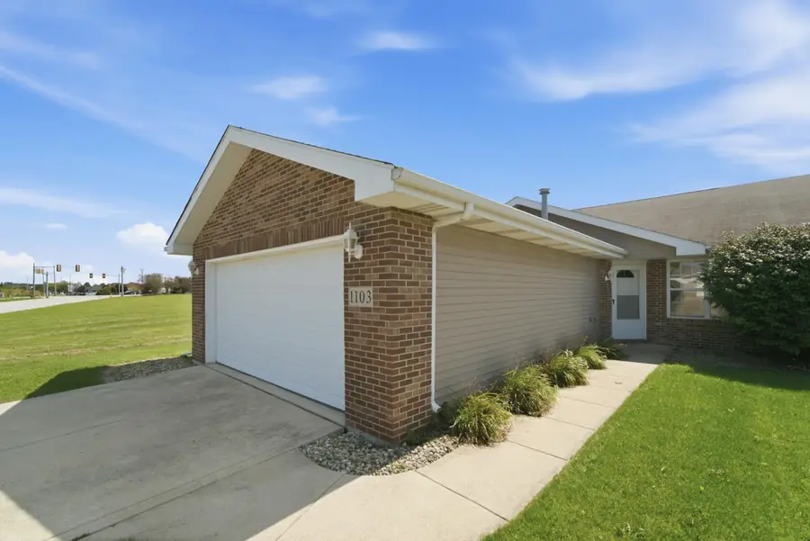 1103 W 84th Drive, Merrillville, IN 46410 - #2