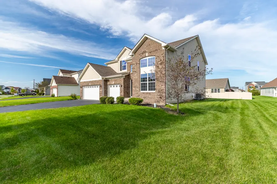 10461 Pine Lane, Saint John, IN 46373 - #2