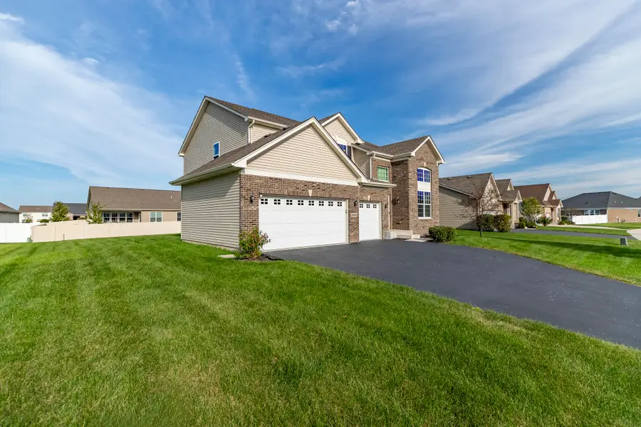 10461 Pine Lane, Saint John, IN 46373 - #3