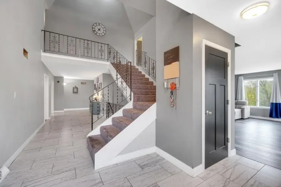 809 W 126th Court, Crown Point, IN 46307 - #2