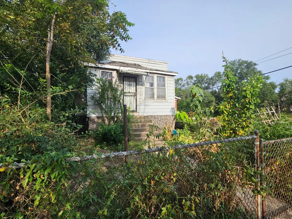 2404 Connecticut Street, Gary, IN 46407 - #1