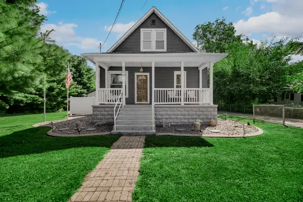 304 S Roosevelt Road, Knox, IN 46534