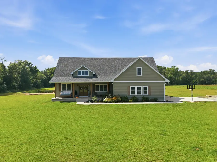 6481 S Range Road, North Judson, IN 46366 - #2