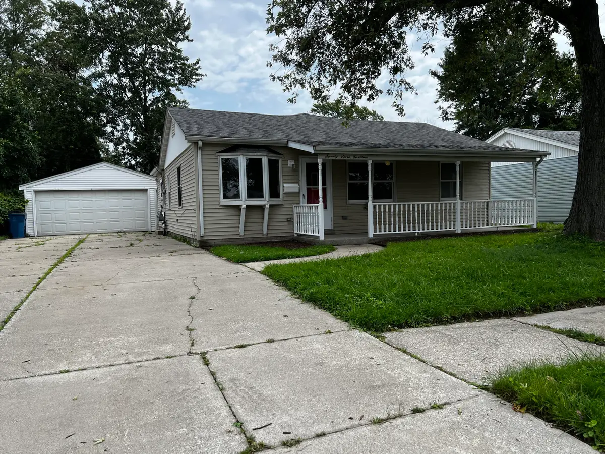 7717 Chestnut Avenue, Hammond, IN 46324 - #1