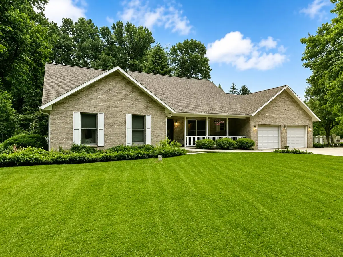 7901 N 300 E, Rolling Prairie, IN 46371 - #1