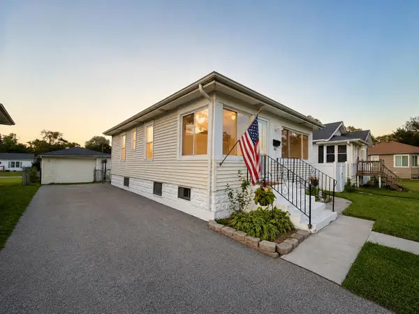 3002 W Ridge Road, Hobart, IN 46342