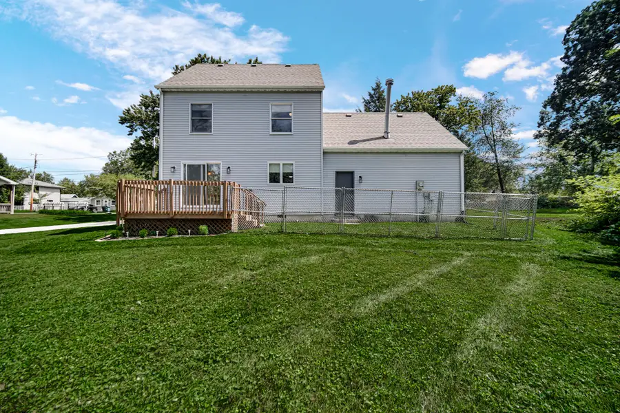 4505 Flint Lake Gateway, Valparaiso, IN 46383 - #2