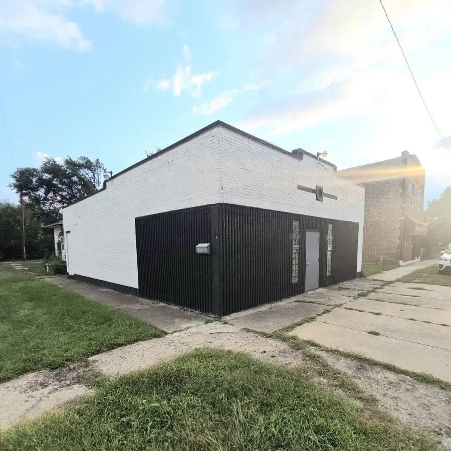 1701 W 15th Avenue, Gary, IN 46404 - #2