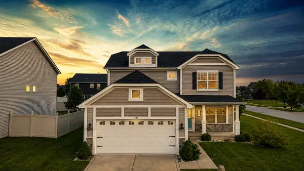 527 Chicory Lane, Valparaiso, IN 46385