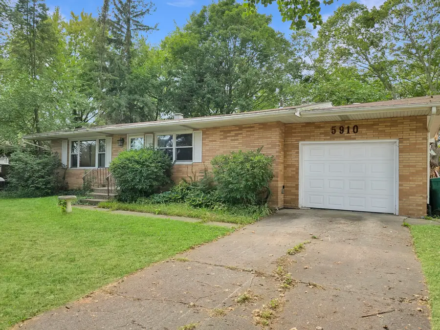 5910 Mckinley Street, Merrillville, IN 46410 - #2