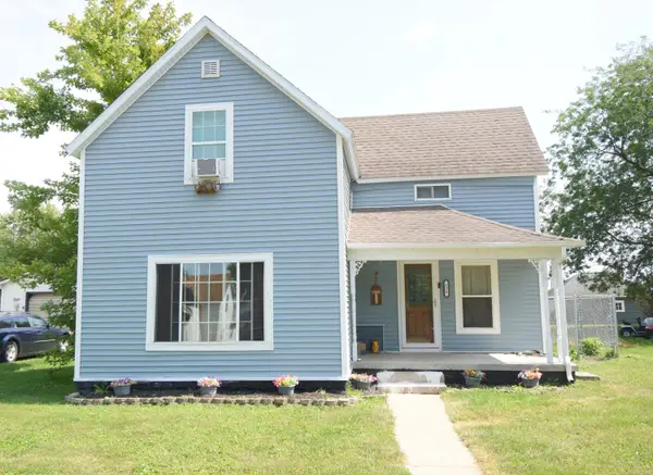 128 S Brooks Street, Francesville, IN 47946