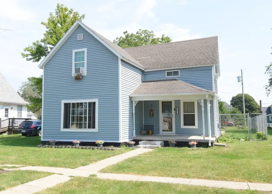 128 S Brooks Street, Francesville, IN 47946 - #3