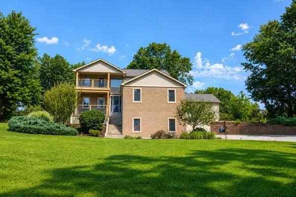 8840 E 150 S, Knox, IN 46534