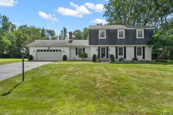 304 Salem Court, Valparaiso, IN 46383