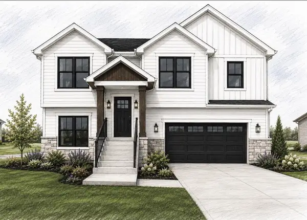 521 Scenic View Avenue, Valparaiso, IN 46385