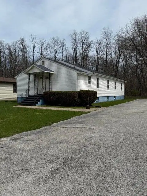 2439 Chestnut Street, Portage, IN 46368