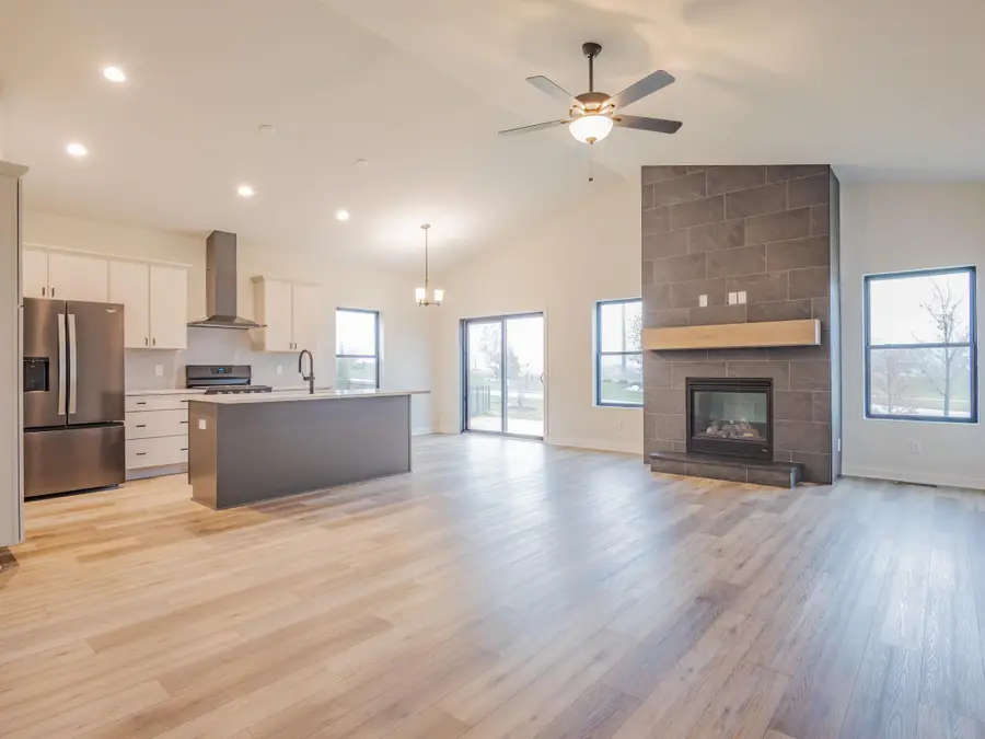 3101 Forestside Lane, Valparaiso, IN 46385 - #3