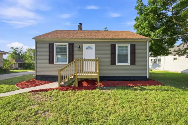 321 W 57th Avenue, Merrillville, IN 46410
