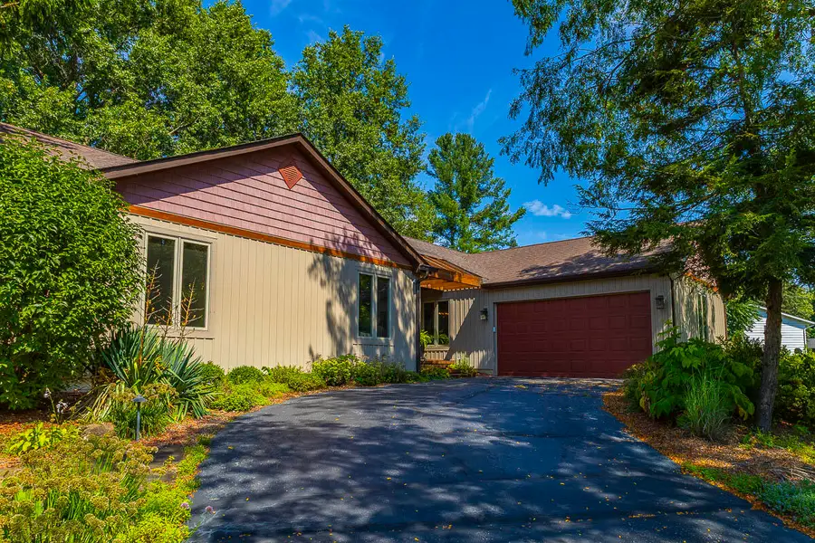 85 Tanglewood Trail, Valparaiso, IN 46385 - #2