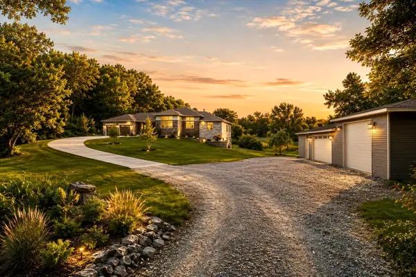 11700 Westvalley Drive, Crown Point, IN 46307