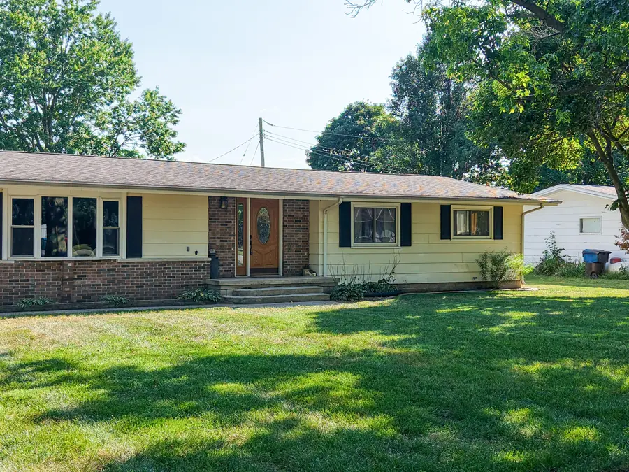 209 E Broadway Street, Brook, IN 47922 - #3
