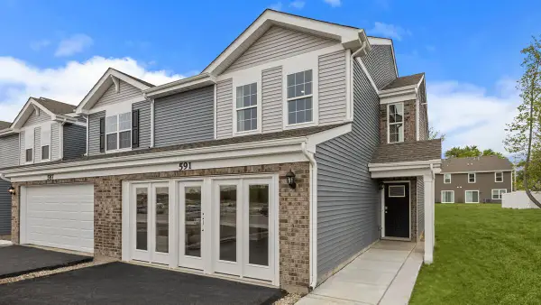 501 Cressmoor Boulevard, Hobart, IN 46342