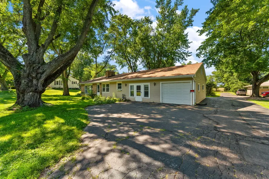 2800 E 73rd Avenue, Merrillville, IN 46410 - #2