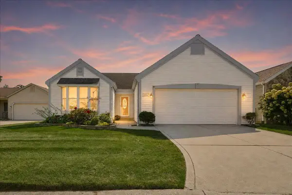 1060 Vanderburgh Street, Valparaiso, IN 46385