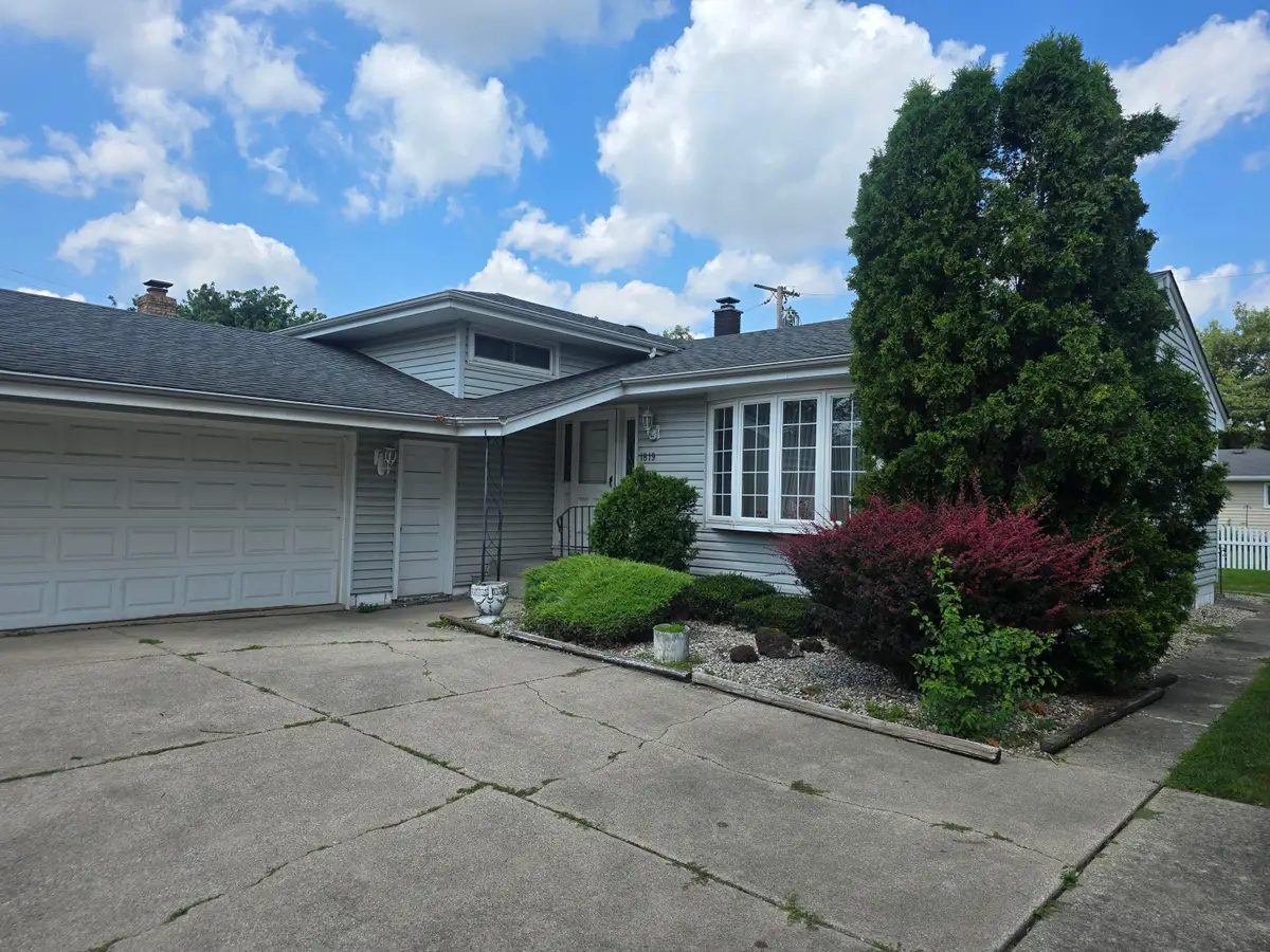 1819 Azalea Drive, Munster, IN 46321 - #1
